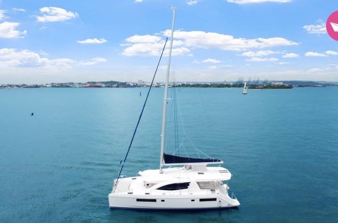 leopard catamaran 48'