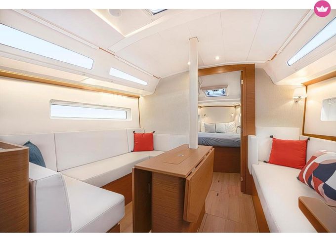 sun odyssey 380