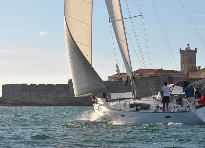 beneteau oceanis 43