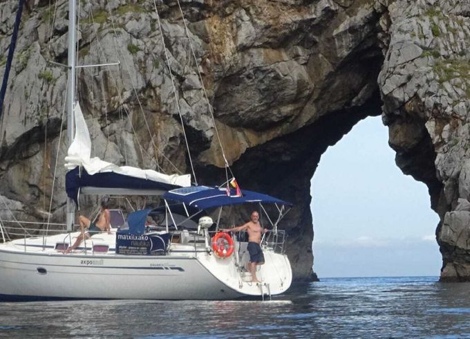 bavaria 37 cruiser