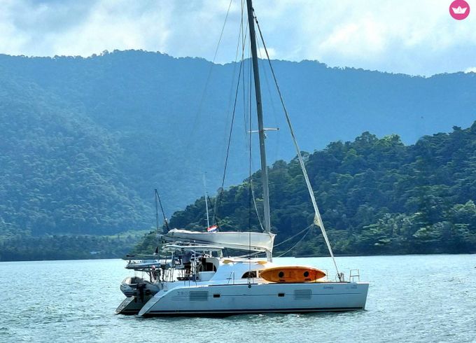 lagoon lagoon 380