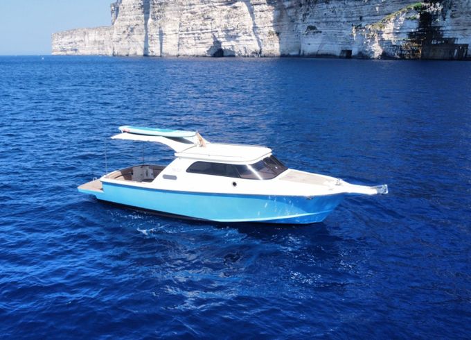 goldenwake charters