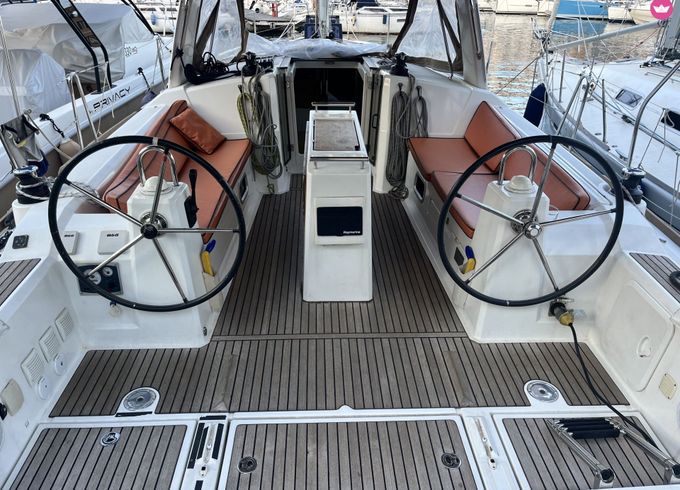beneteau oceanis 38