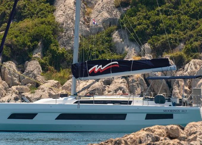 moorings 44.4