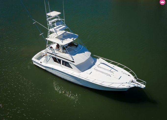 hatteras 540 flybridge