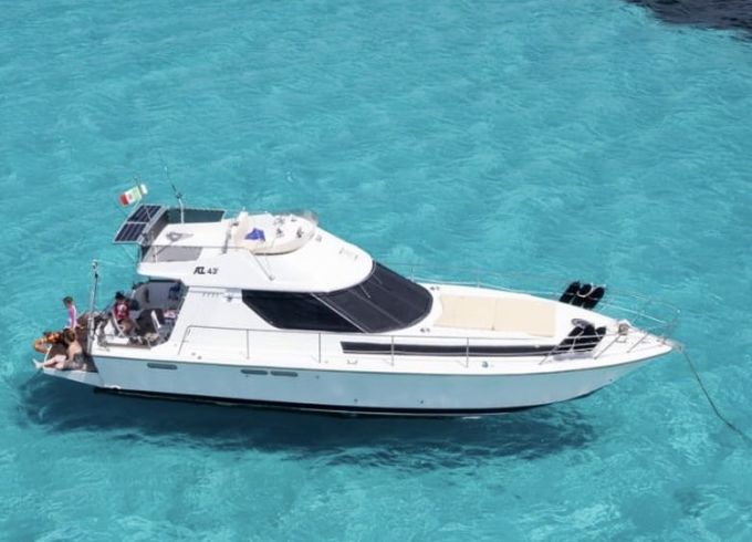 azimut 43