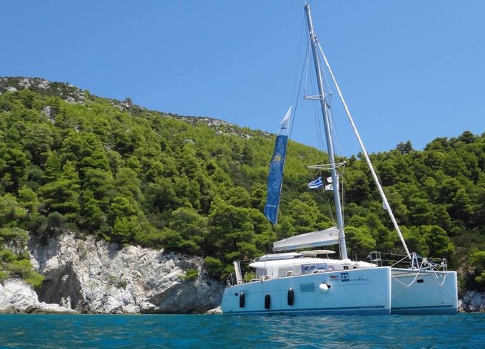 lagoon 400