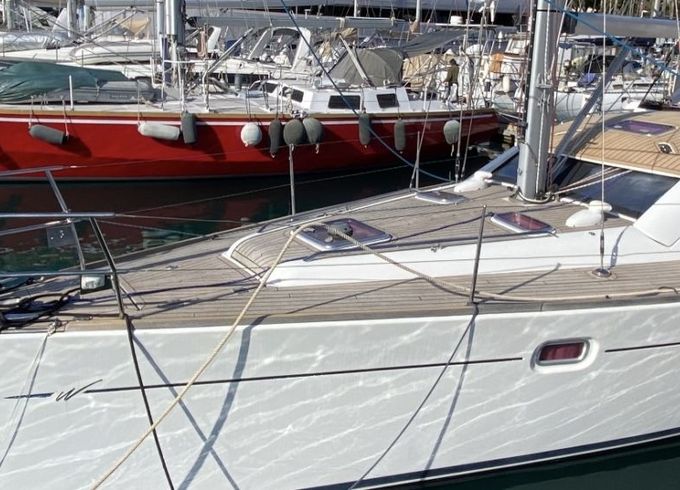 wauqiuez pilot saloon 41