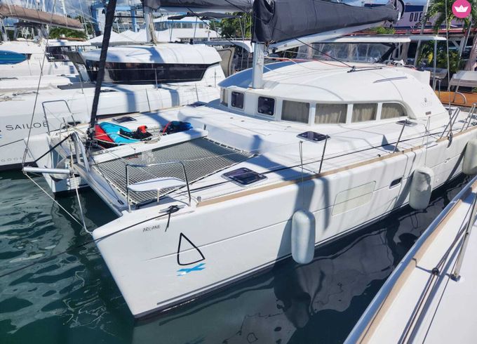 lagoon lagoon 380