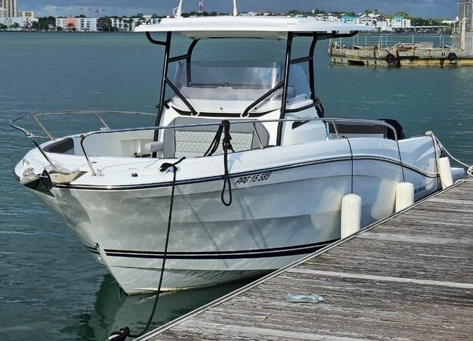jeanneau cap camarat 9.0 cc
