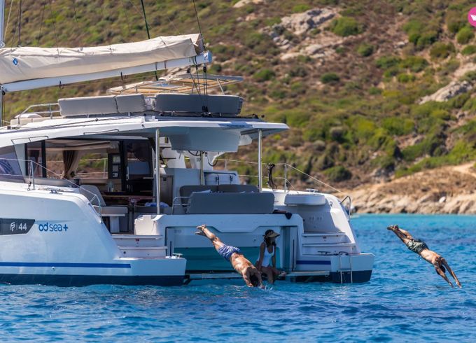 fountaine pajot new 44