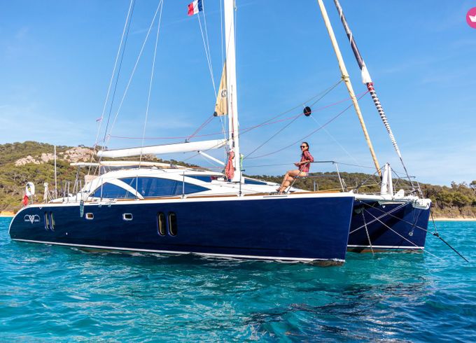 discovery yachts dixon 50