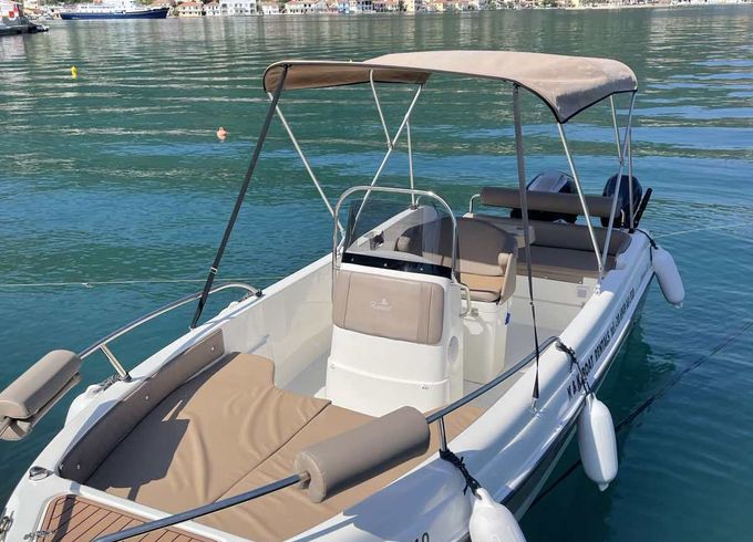 karel ithaca 550 with tohatsu 30hp 4stroke engine