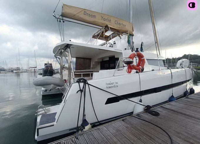 catana bali 4.5 - 4 + 2 cab.
