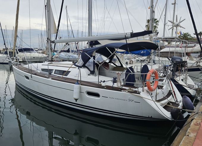 jeanneau sun odyssey 39i performance, salidas de 2 a 8 hs
