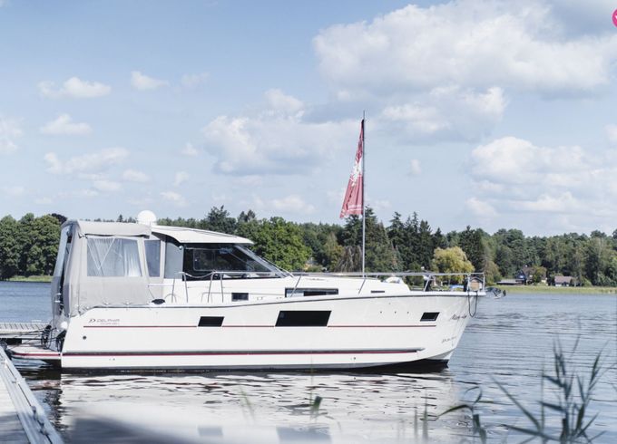motoryacht delphia 1080
