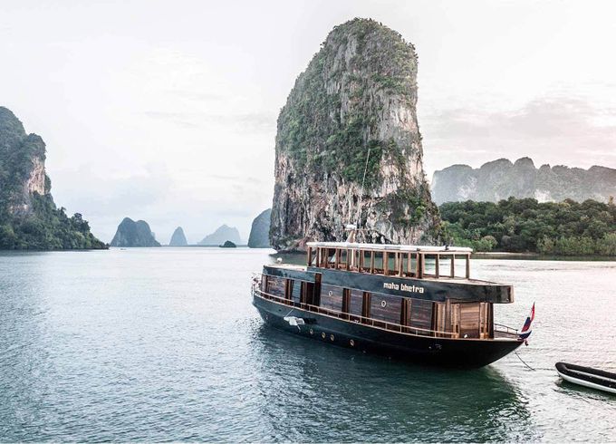 custom traditional thai
