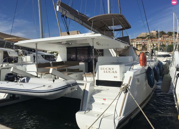 fountaine pajot helia 44