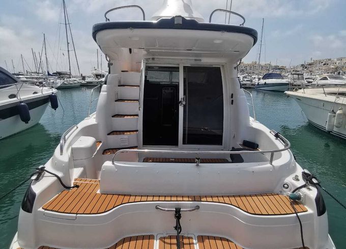sealine statement 330