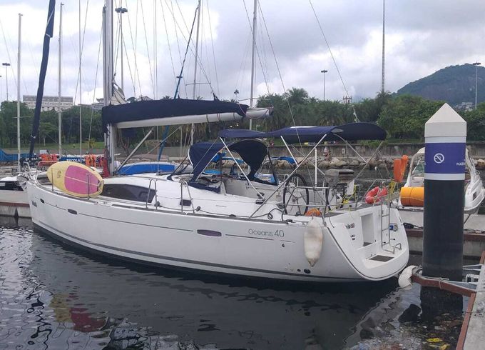 beneteau oceanis 40