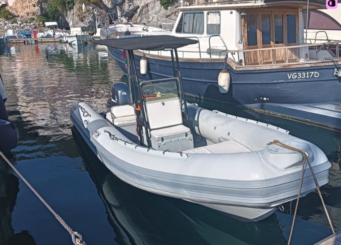 joker boat clubman 21