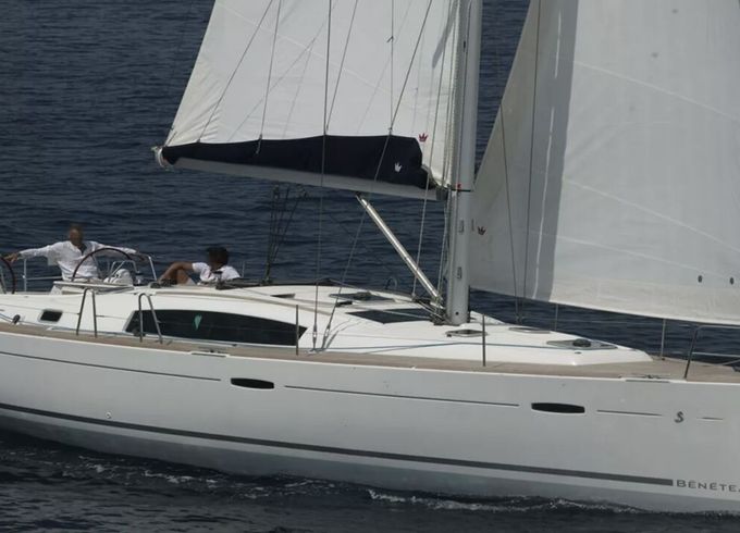 beneteau oceanis 43