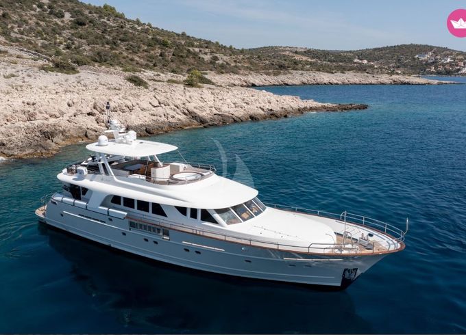 motoryacht