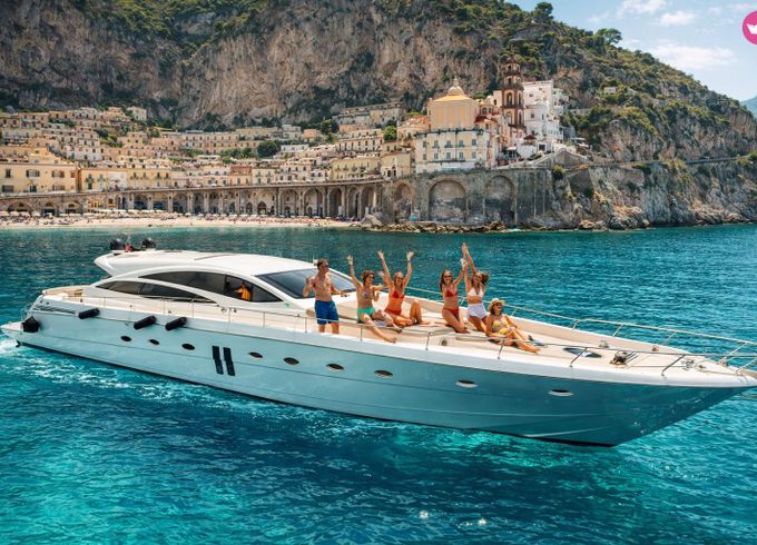 pershing 62