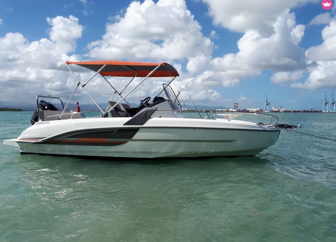beneteau flyer 6.6 spacedeck