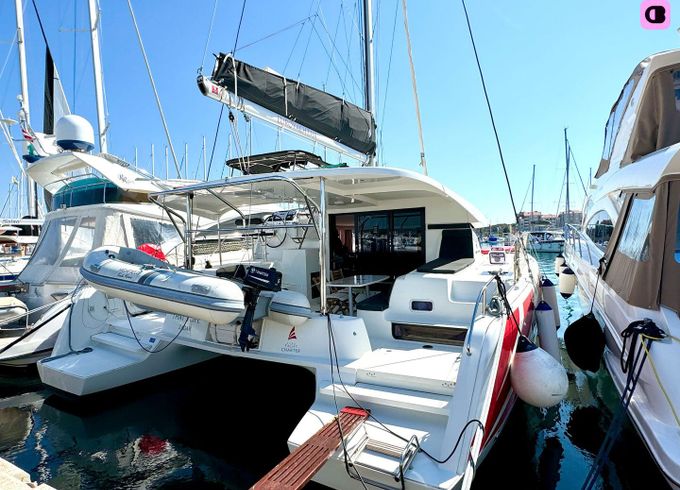 lagoon 42