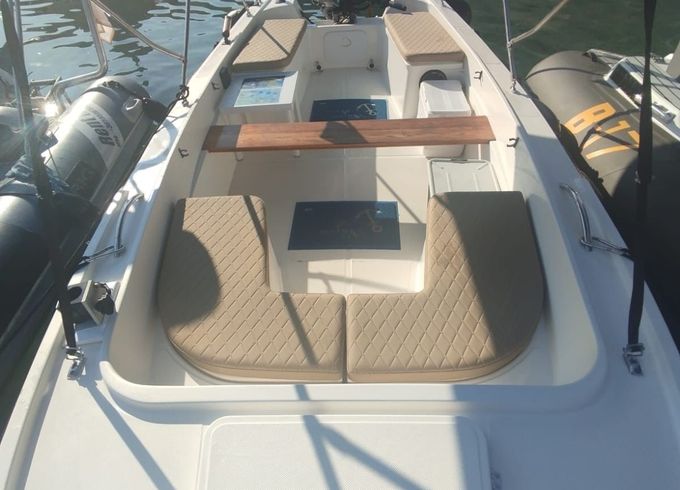 the ultimate luxury private boat without skipper