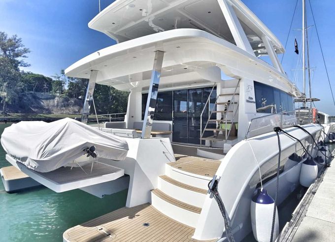 akula catamarans akula 56