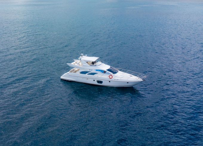 azimut 55 fly