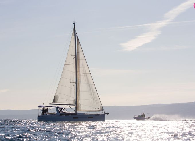 beneteau oceanis 38