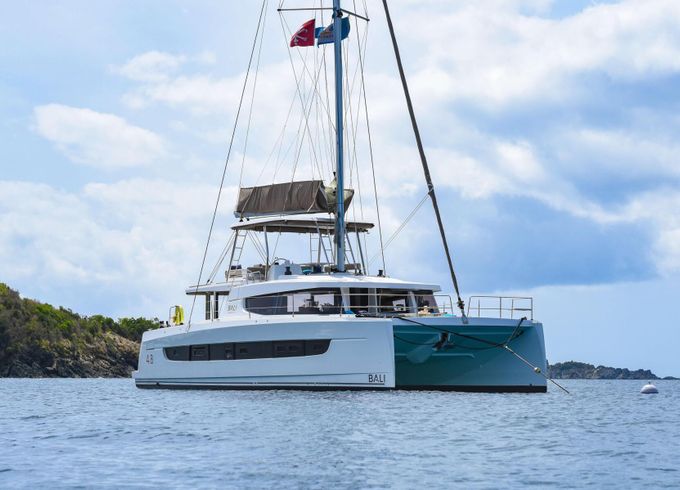 bali - catana 48