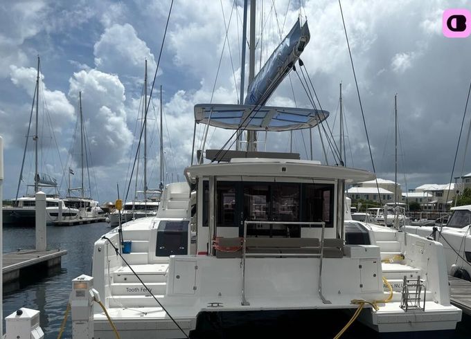 catana group bali 4.8 - 5 cab.