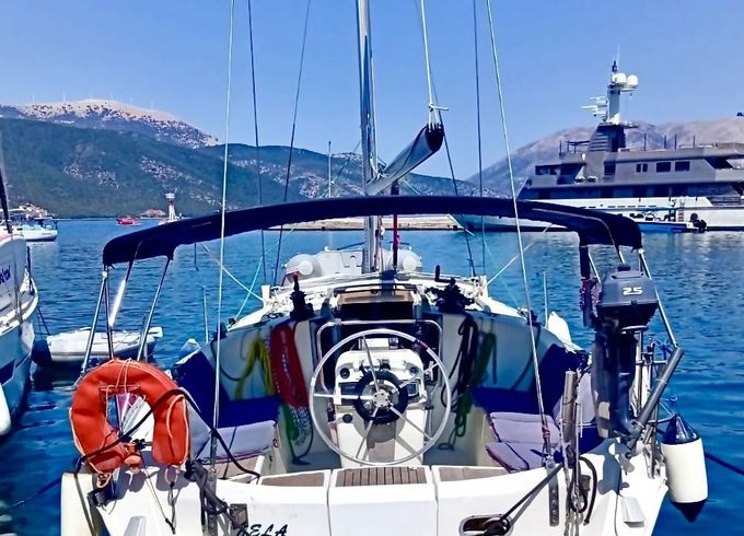 beneteau oceanis 37