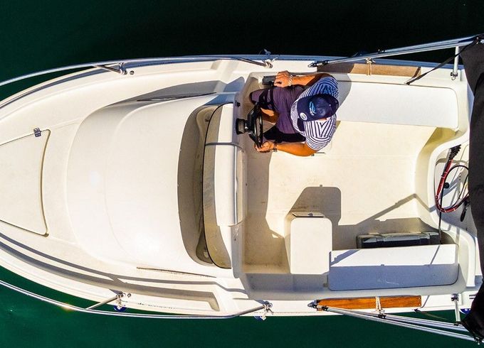 jeanneau navy blue 5 places standard
