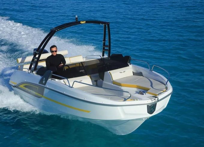 beneteau flyer 6.6 sportdeck