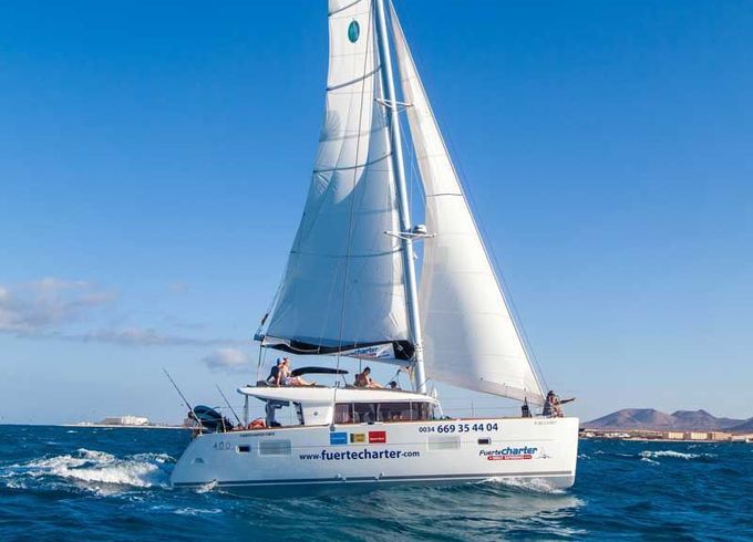lagoon 400