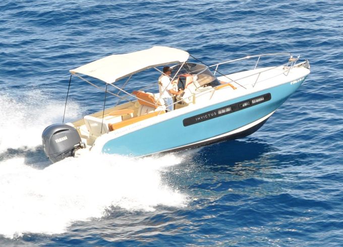 invictus 240 cx
