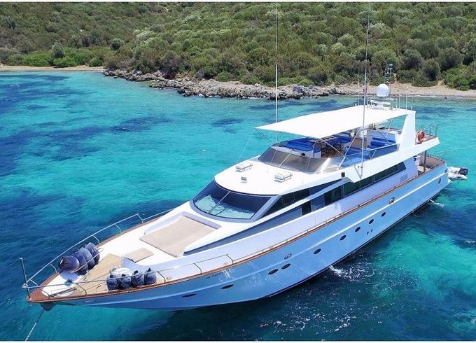 luxury yacht charter from yalikavak 2024