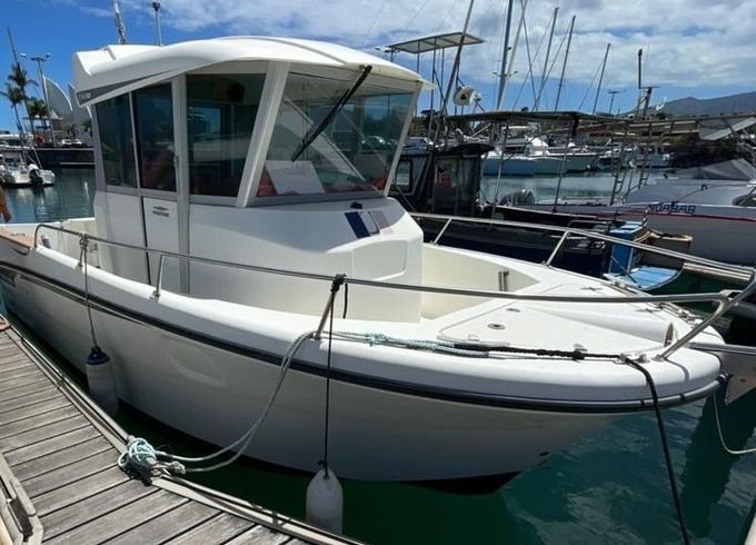 ocqueteau ostra 700