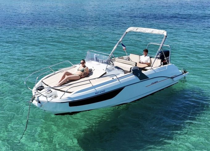 beneteau flyer 7.7 sundeck