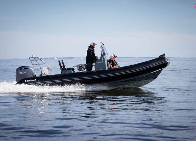 bombard explorer 700