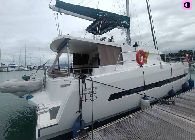 catana bali 4.5 with watermaker &amp; a/c - plus