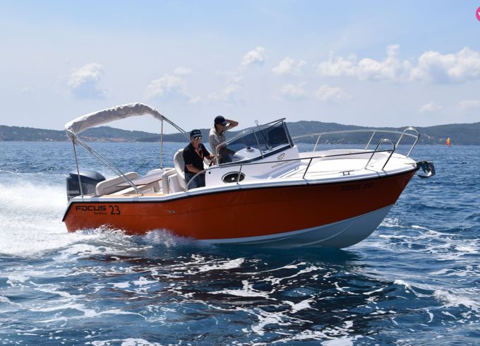 focus motor yachts focus 23 sundeck