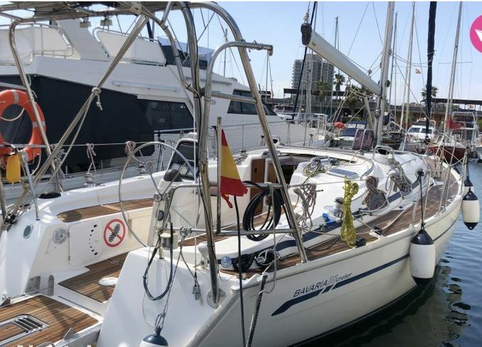 bavaria 38 cruiser