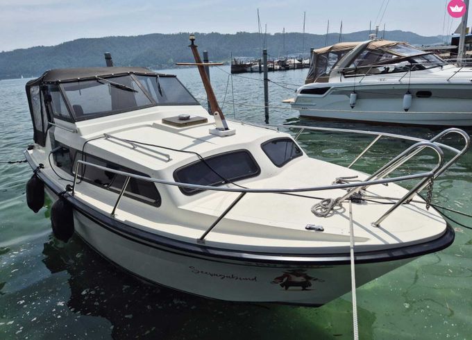 elna 750