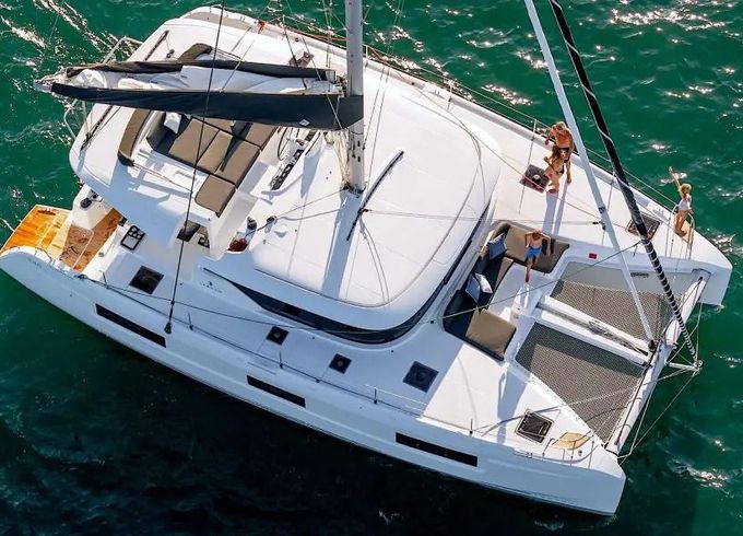 lagoon 460-4 cabins